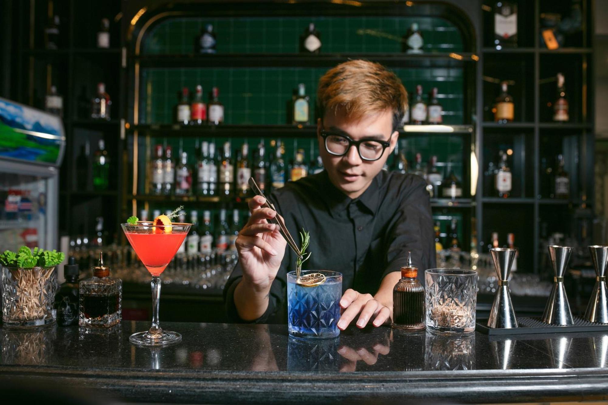 Amira Hotel ハノイ市 エクステリア 写真
