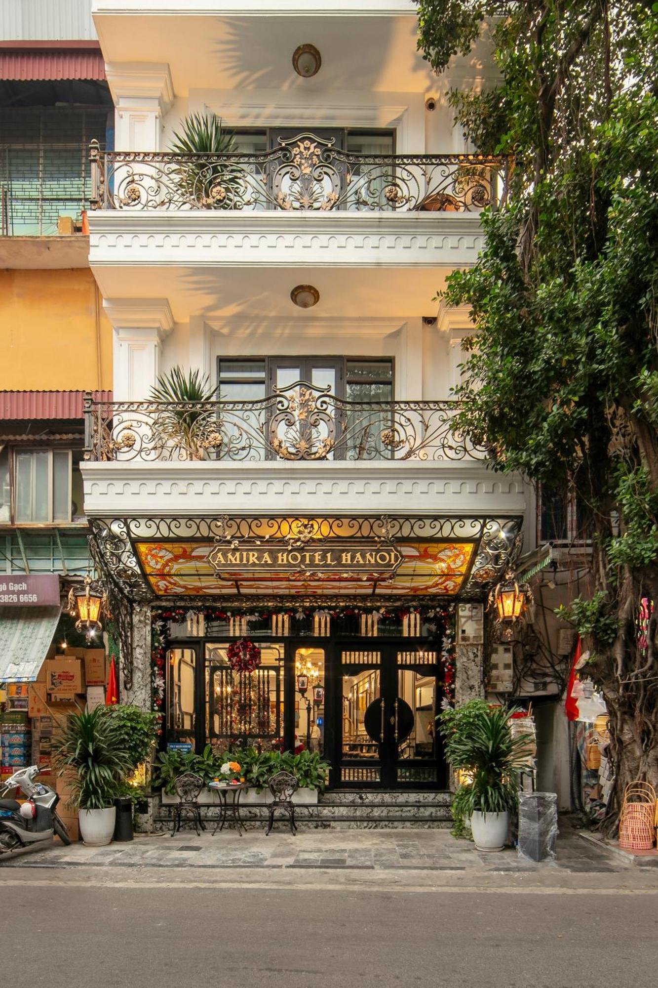 Amira Hotel ハノイ市 エクステリア 写真